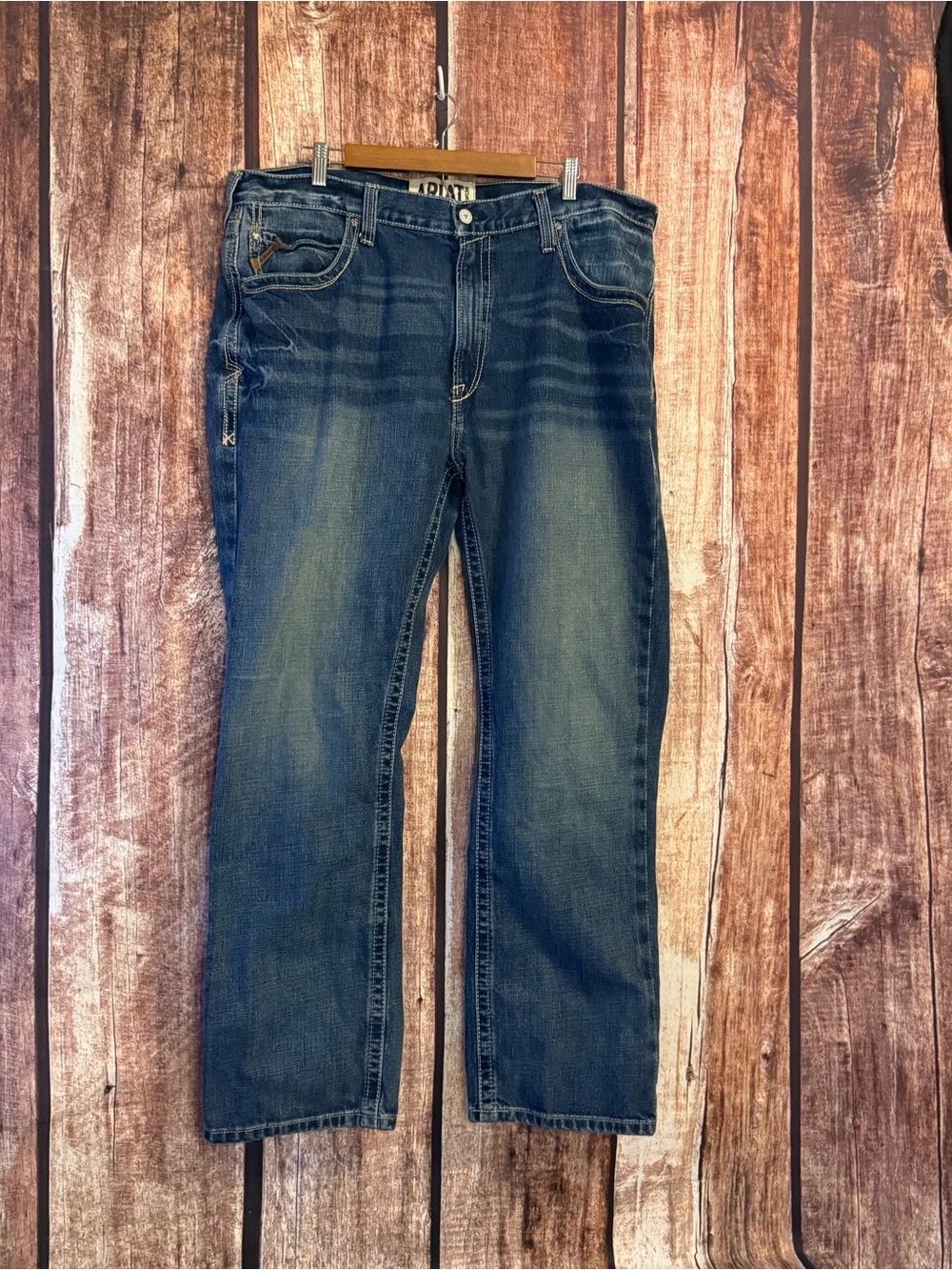 Ariat Men's Blue Straight slim Jeans